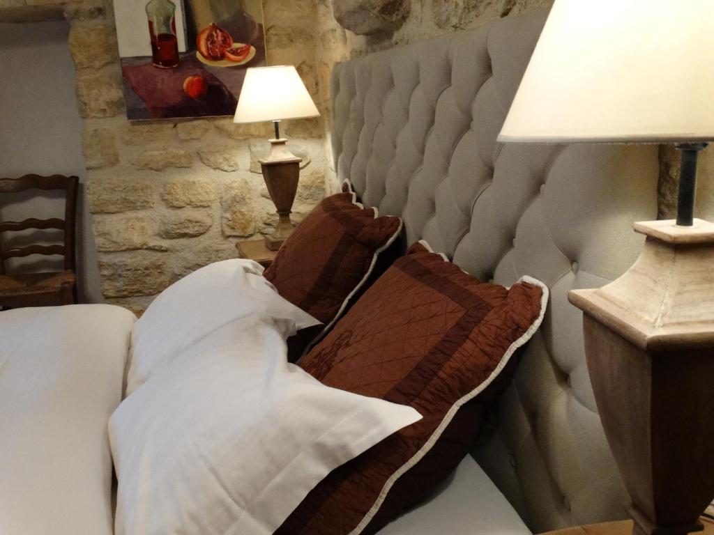 Bed and Breakfast Un Patio En Luberon Ansouis Номер фото