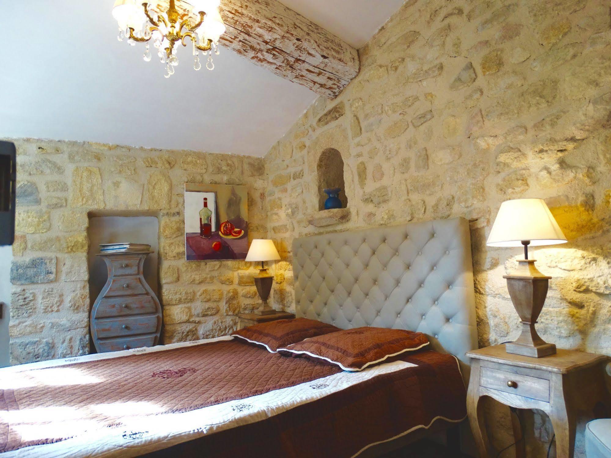 Bed and Breakfast Un Patio En Luberon Ansouis Экстерьер фото